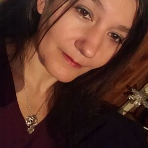 Meet your Posher, Eva